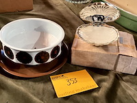 Lot 353 - tafelservies, 2 stuks - afbeelding 1 van  5