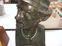Lot 356 - beeld tijl - afbeelding 1 van  4