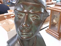 Lot 356 - beeld tijl - afbeelding 2 van  4