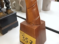 Lot 357 - houten beeld - afbeelding 2 van  4