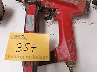 Lot 357 - pneumatische tacker haubold - afbeelding 1 van  2