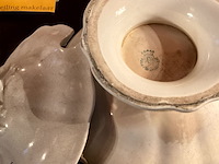 Lot 357 - wit porselein soepterinnes, 2 stuks met opscheplepel, 1 stuk - afbeelding 4 van  6