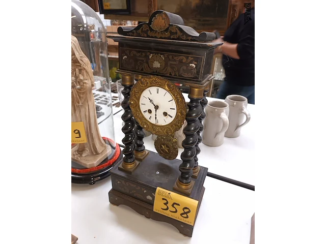 Lot 358 - napoleon klok - afbeelding 1 van  7