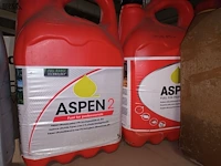 Lot 36 - aangebroken producten, trechter en bidon - afbeelding 4 van  4