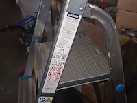 Lot 36 - aluminium trapladder - afbeelding 3 van  3