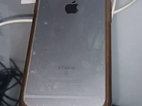 Lot 36 - apple iphone - afbeelding 2 van  3
