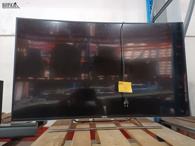 Lot 36 - curved 3d led tv sony - afbeelding 1 van  4