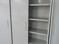 Lot 361 - bureelkast - afbeelding 3 van  3