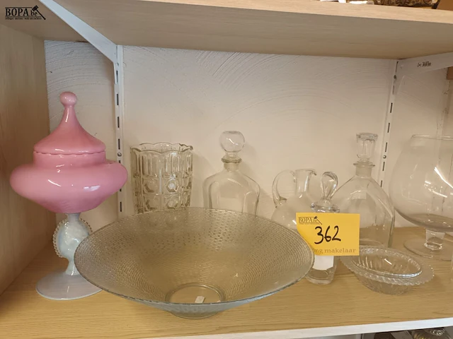 Lot 362 - glaswerk. 10 stuks - afbeelding 1 van  4