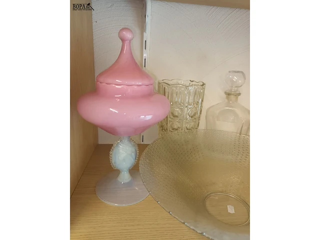 Lot 362 - glaswerk. 10 stuks - afbeelding 2 van  4