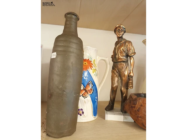 Lot 365 - decoratie. 7 stuks - afbeelding 2 van  4