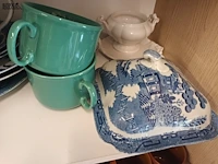 Lot 368 - divers servies. 12 stuks - afbeelding 3 van  4