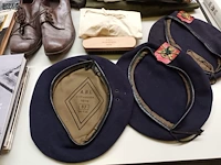 Lot 369 - militaria. 30 stuks - afbeelding 2 van  8