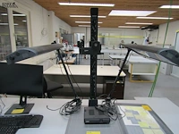 Lot 369 - reprostandaard en tekentablet - afbeelding 4 van  7