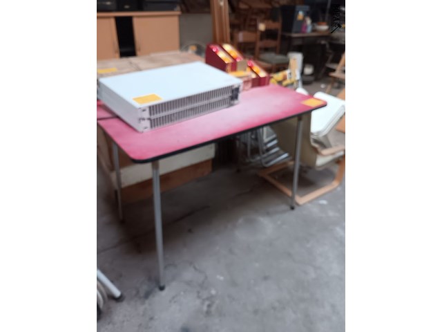 Lot 37 - keukentafel - afbeelding 1 van  1