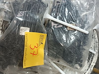 Lot 37 - lot isolatie pluggen - afbeelding 2 van  3