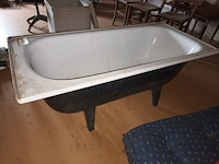 Lot 37 - metalen bad - afbeelding 3 van  3