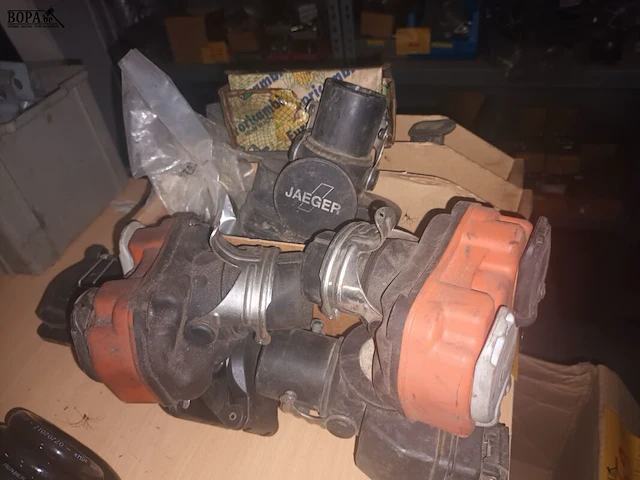 Lot 37 - stekkers voor trailer. 8 stuks - afbeelding 2 van  4