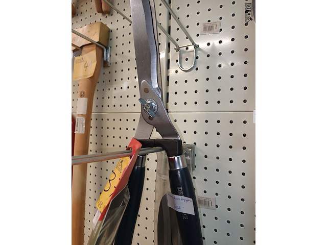 Lot 37 - tuinscharen. 4 stuks - afbeelding 4 van  4