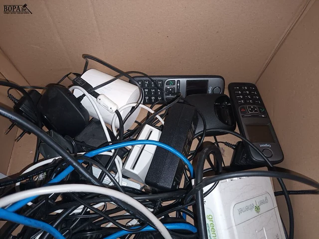 Lot 38 - betalen en telecom - afbeelding 4 van  4