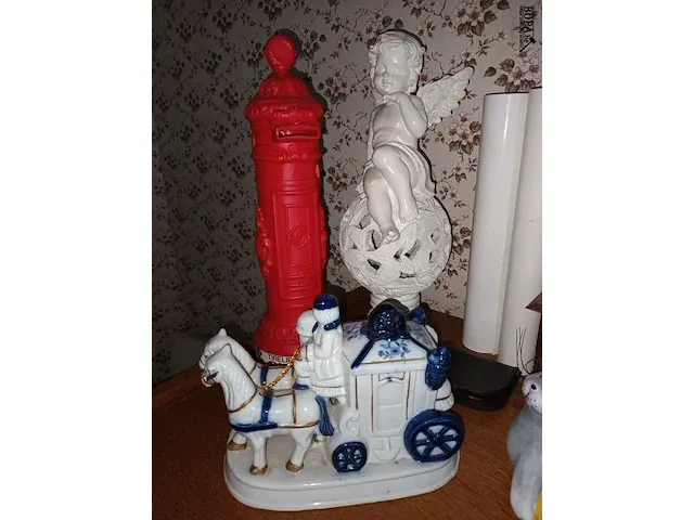 Lot 38 - decoratie. 17 stuks - afbeelding 2 van  4
