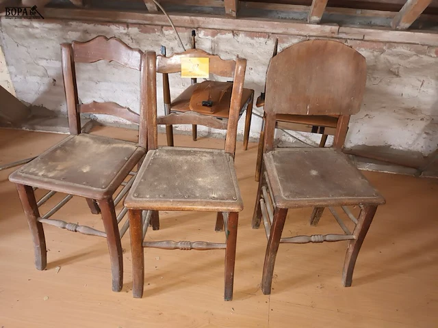 Lot 38 - diverse stoelen. 7 stuks - afbeelding 1 van  4