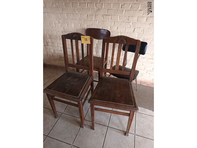 Lot 38 - diverse stoelen. 7 stuks - afbeelding 3 van  4