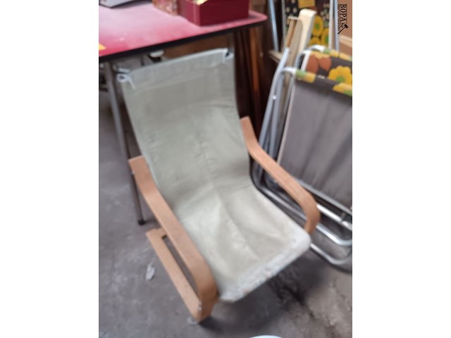 Lot 38 - kinderstoelen. 4 stuks - afbeelding 2 van  2