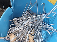 Lot 38 - lot bevestigingshaken - afbeelding 3 van  3