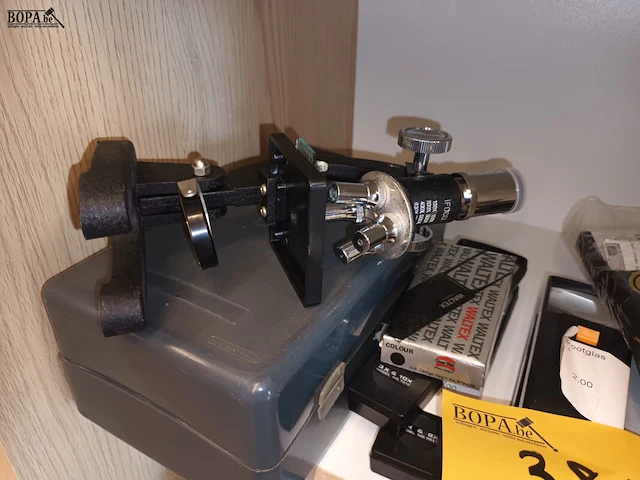 Lot 381 - microscoop en vergrootglazen. 10 stuks - afbeelding 3 van  3