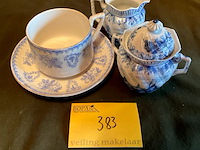 Lot 383 - set van 3 wit-blauw hollands, 4 stuks - afbeelding 1 van  4
