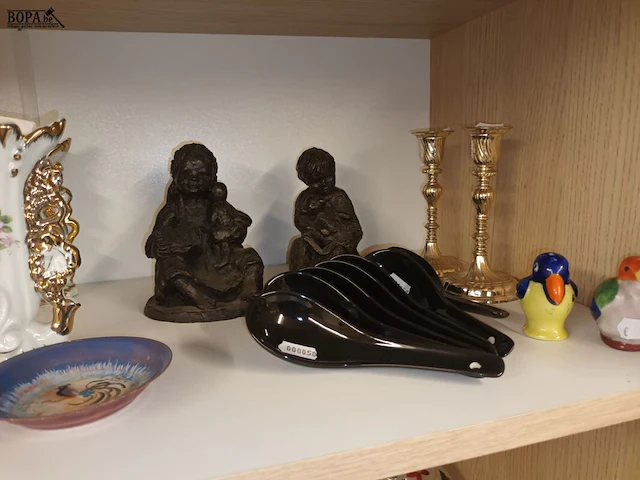 Lot 385 - decoratie en huisraad. 20 stuks - afbeelding 2 van  3