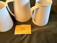 Lot 386 - witte kannen maddock, 3 stuks - afbeelding 3 van  5