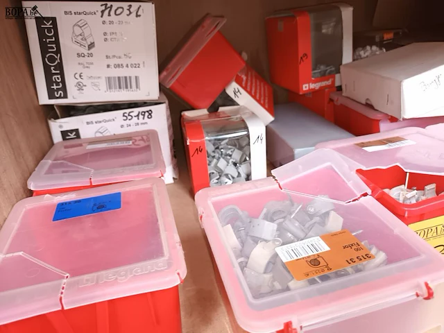 Lot 387 - werkmateriaal en machine onderdelen - afbeelding 4 van  8