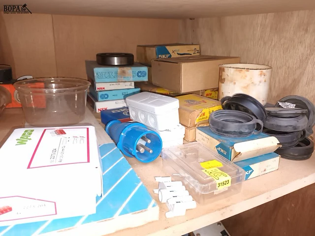Lot 387 - werkmateriaal en machine onderdelen - afbeelding 5 van  8