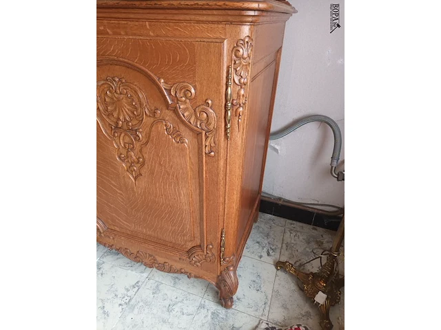 Lot 39 - antieke houten dressoir kast - afbeelding 3 van  4