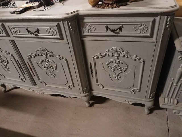 Lot 39 - dressoir kast - afbeelding 2 van  5