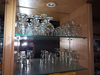 Lot 39 - glazen - afbeelding 2 van  3
