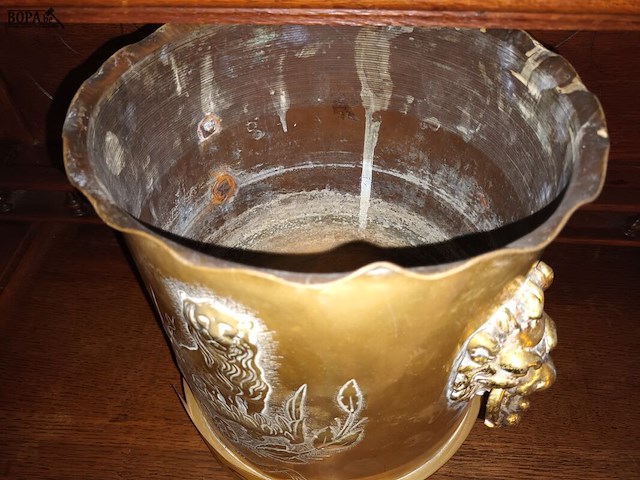 Lot 39 - herdenkingspot wo i - afbeelding 4 van  4