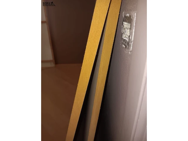 Lot 39 - mdf en podium - afbeelding 4 van  4