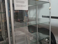 Lot 39 - vitrine kast - afbeelding 4 van  4