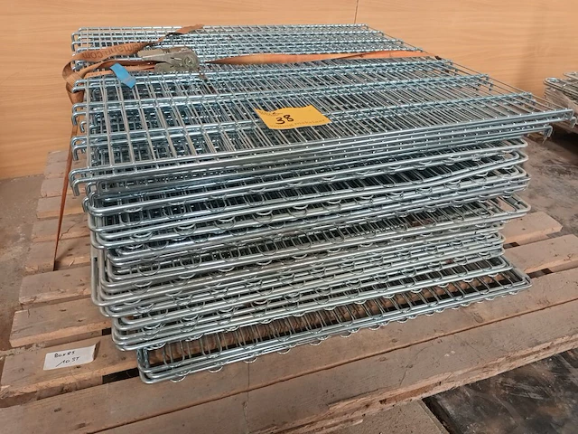 Lot 39 - winkelmand. 5 stuks - afbeelding 2 van  3