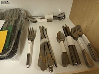 Lot 390 - bestek - afbeelding 2 van  3