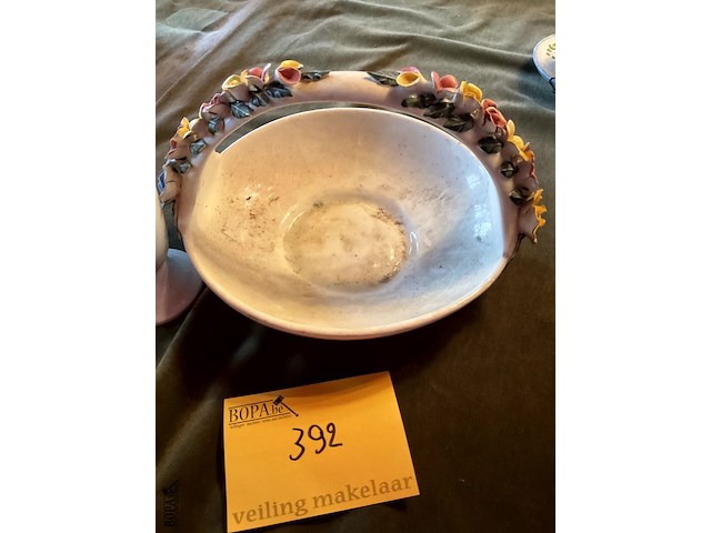 Lot 392 - schaaltje met 2 bekers l'hirondelle, 3 stuks - afbeelding 2 van  6