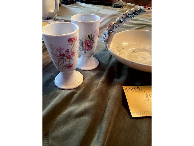 Lot 392 - schaaltje met 2 bekers l'hirondelle, 3 stuks - afbeelding 5 van  6