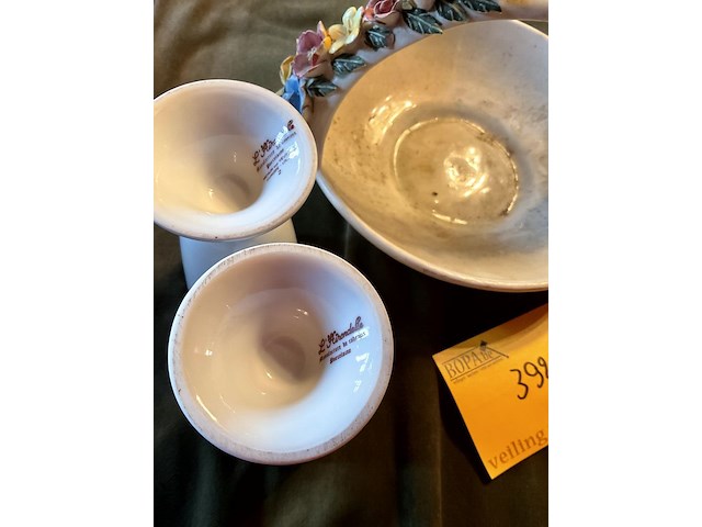 Lot 392 - schaaltje met 2 bekers l'hirondelle, 3 stuks - afbeelding 6 van  6