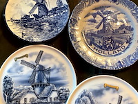 Lot 394 - hollandse bordjes delft, 4 stuks - afbeelding 3 van  5