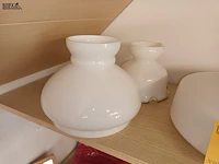 Lot 395 - lampenkappen. 3 stuks - afbeelding 3 van  3