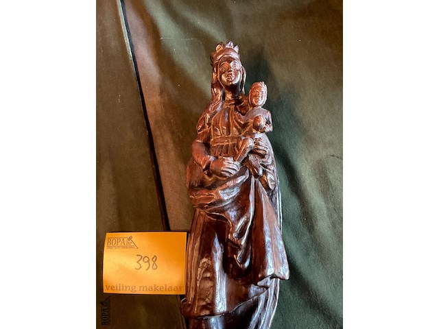 Lot 398 - houten mariabeeld - afbeelding 2 van  4