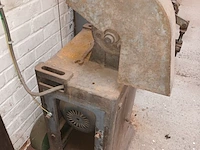 Lot 398 - slijpmachine voor beitels - afbeelding 3 van  4
